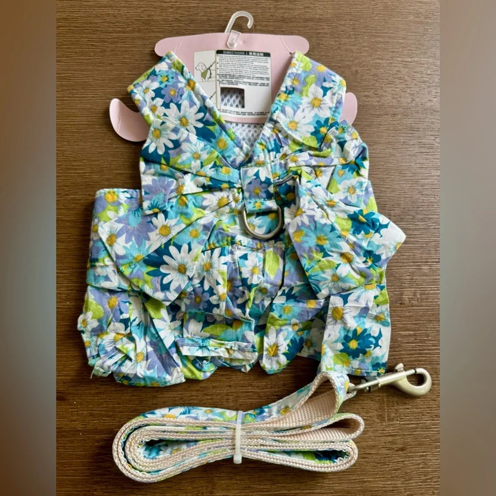 NWT Zichen Dress for Pet White Blue Purple Green with Leash